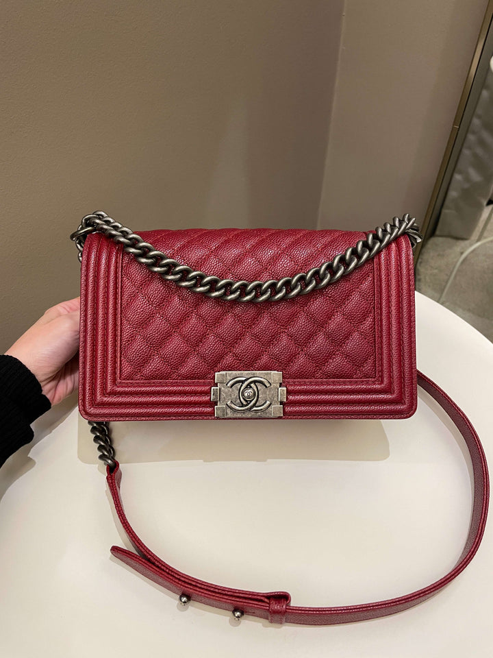 Chanel 14B Quilted Boy Old Medium Deep Red Rigid Caviar