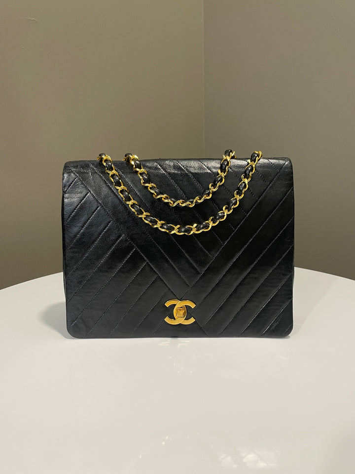 Chanel Vintage Cc Flap Black Black Lambskin