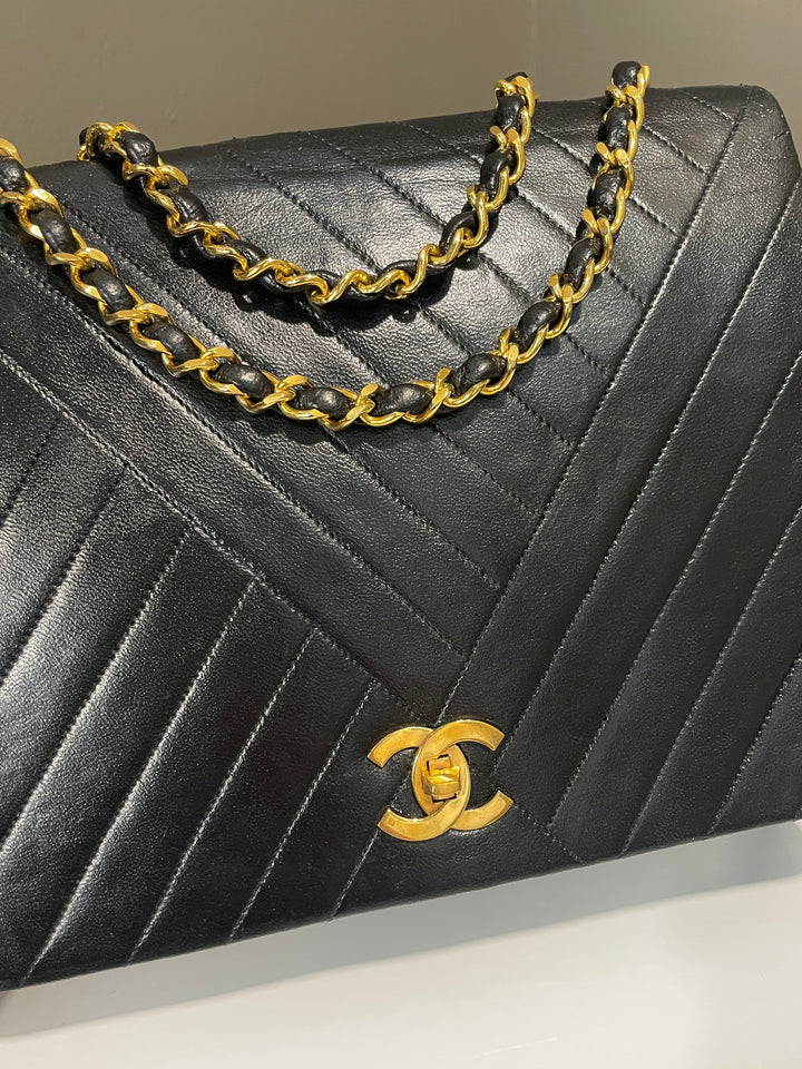 Chanel Vintage Cc Flap Black Black Lambskin
