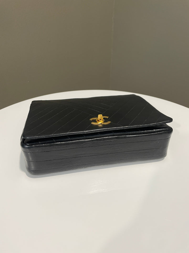 Chanel Vintage Cc Flap Black Black Lambskin