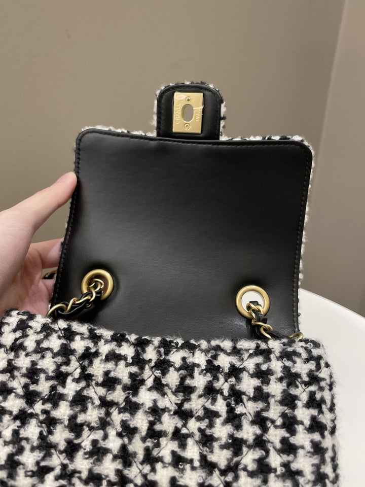 Chanel 22K Houndstooth Mini Square Black/ White Sequin Tweed