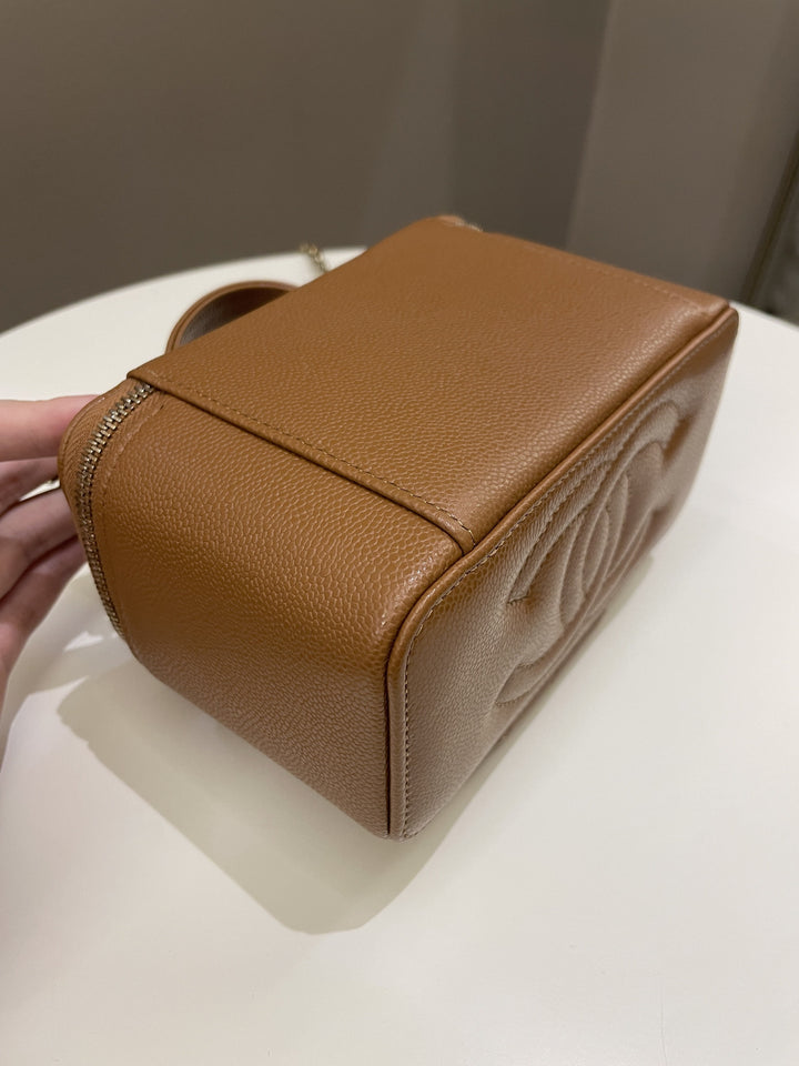 Chanel 23P Business Affinity Top Handle Vanity Rectangular Tan Caviar