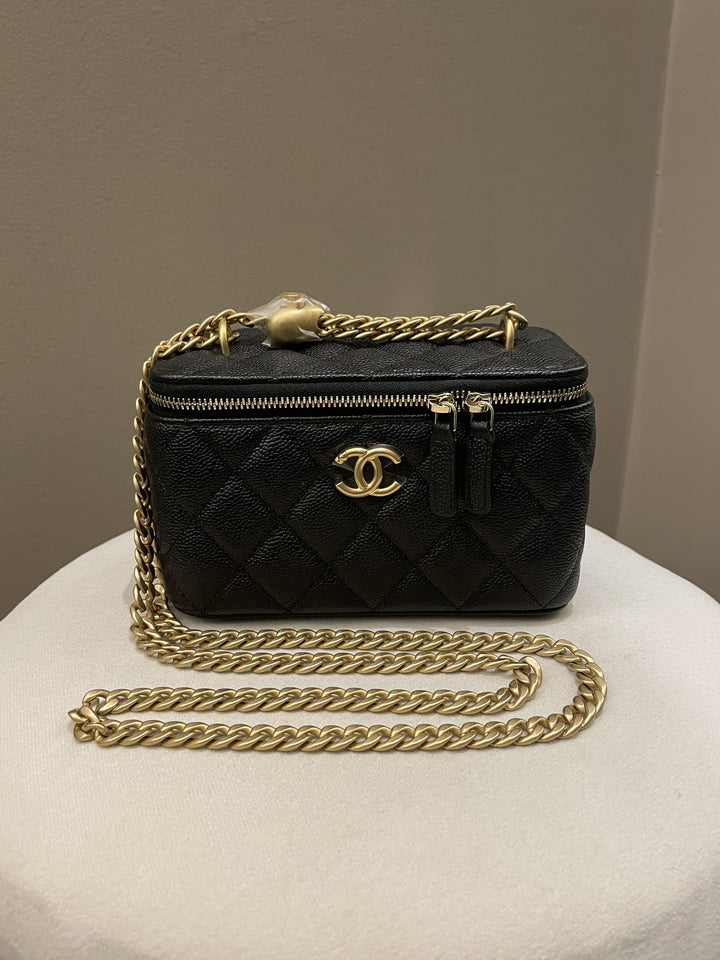 Chanel 23P Sweet Heart Vanity Rectangular Black Caviar