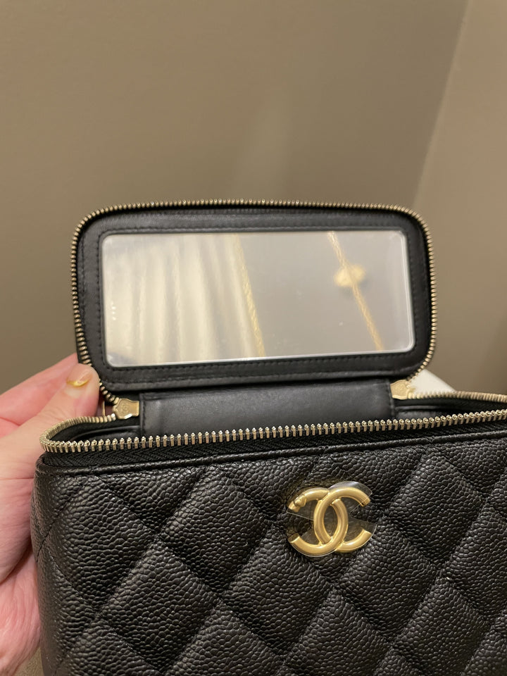 Chanel 23P Sweet Heart Vanity Rectangular Black Caviar