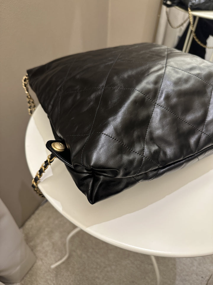 Chanel 22 Backpack Black Calfskin