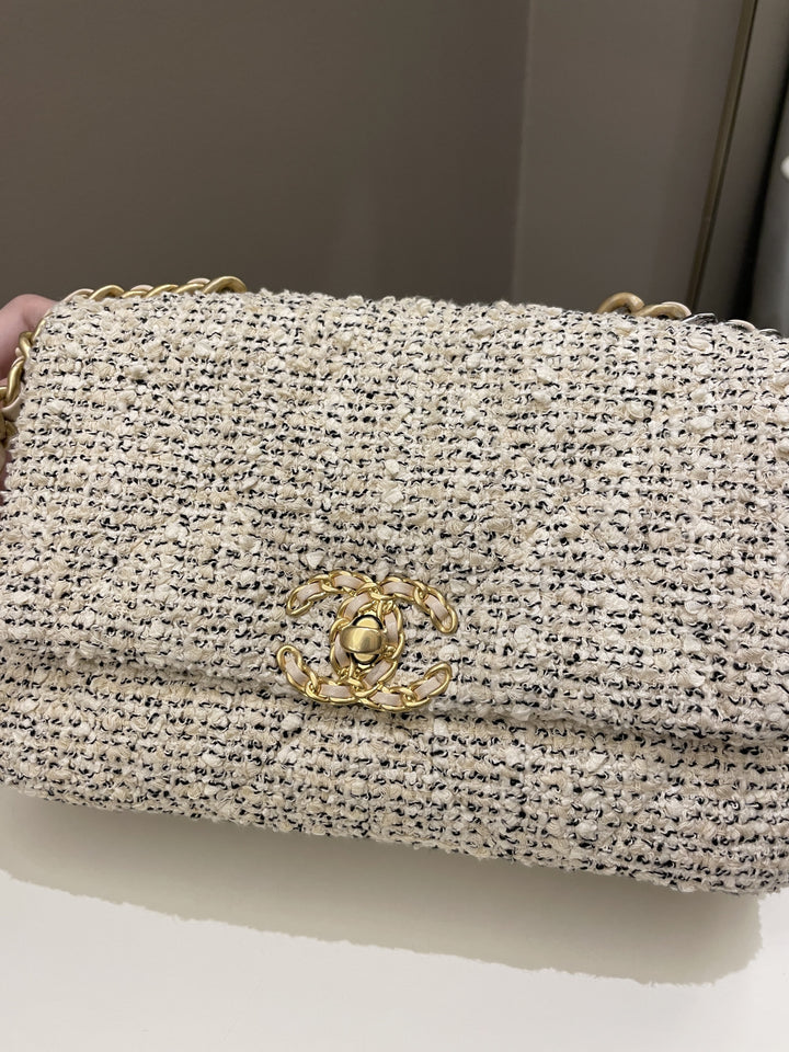 Chanel 19 Flap Bag Cream Tweed