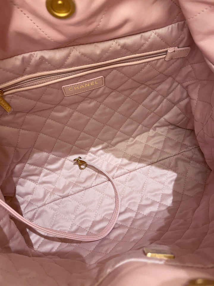 Chanel 22 Medium Nude Pink Calfskin