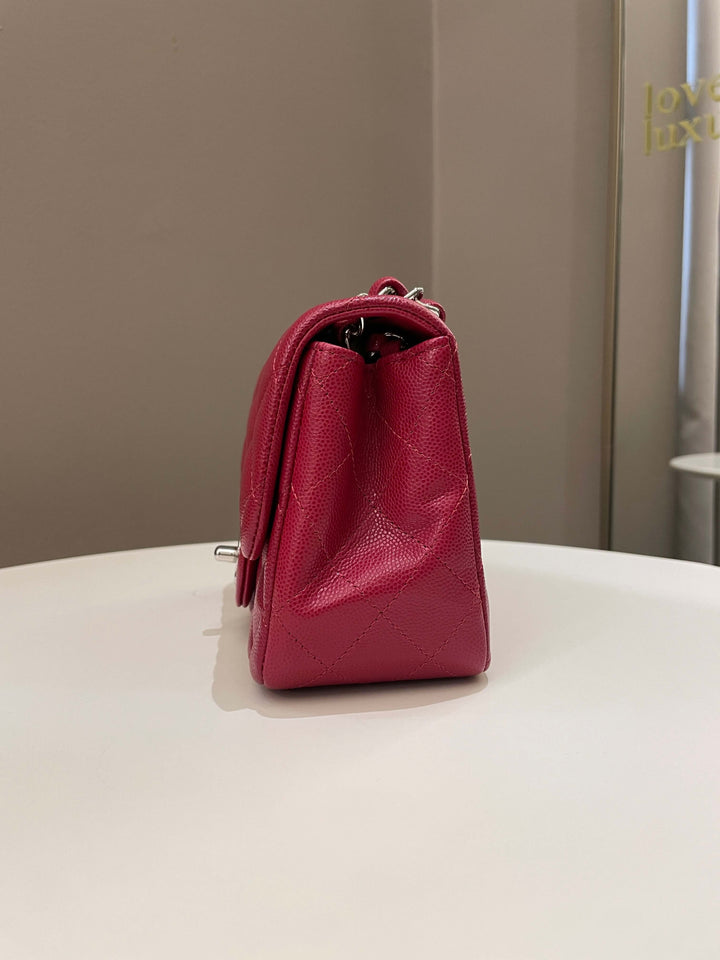 Chanel 18B Classic Quilted Mini Square Red Caviar