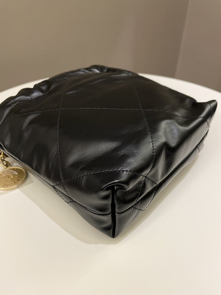 Chanel 22 Mini Black Calfskin