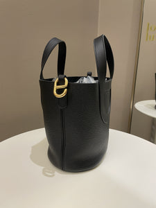 Hermes In The Loop 18 Black Clemence