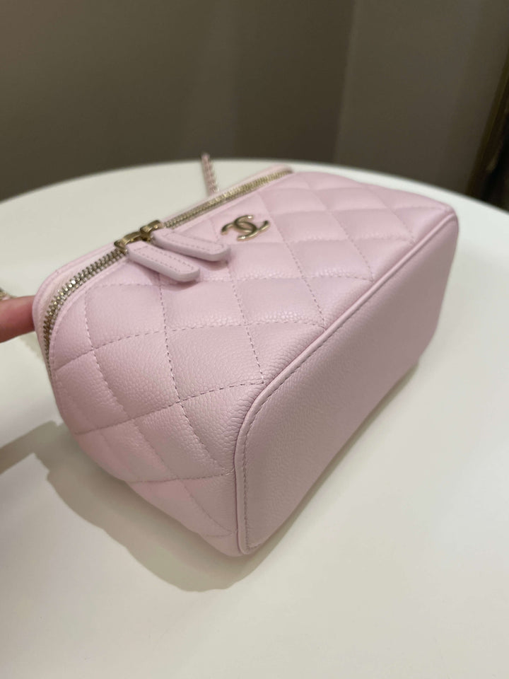 Chanel 22P Quilted Coco Vanity Rectangular Rose Clair Lilac Caviar