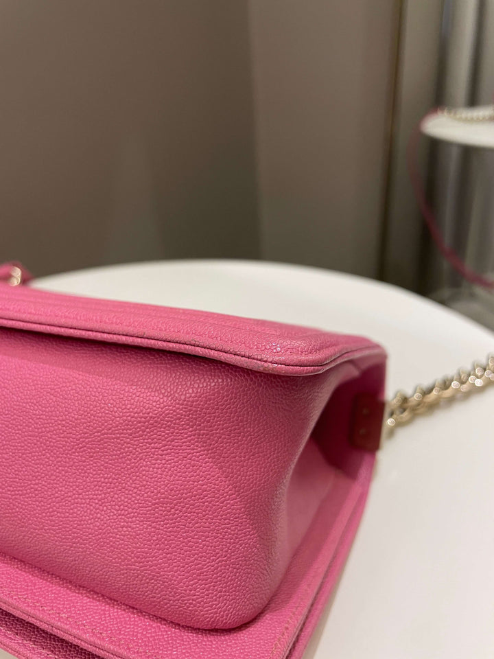 Chanel Chevron Boy Old Medium Pink Caviar