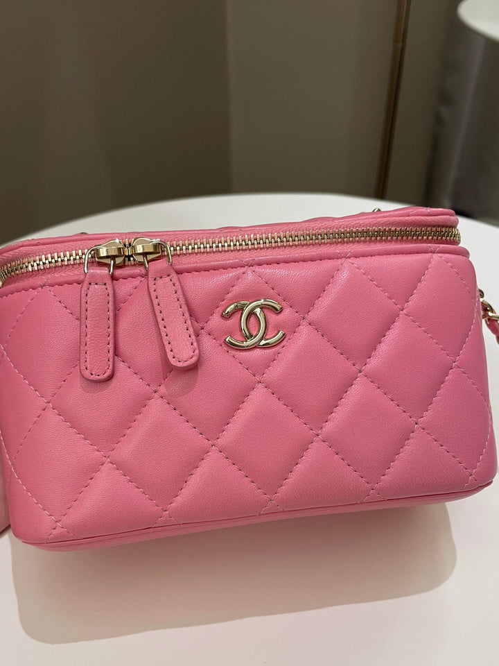 Chanel Trendy CC Vanity Case Pink Pink Lambskin