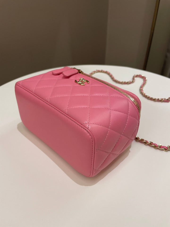 Chanel Trendy CC Vanity Case Pink Pink Lambskin