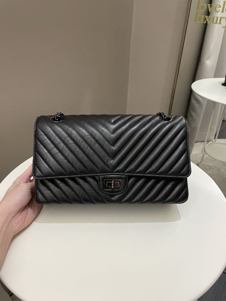 Chanel 2.55 226 So Black Chevron Reissue Double Flap Black Aged Calfskin