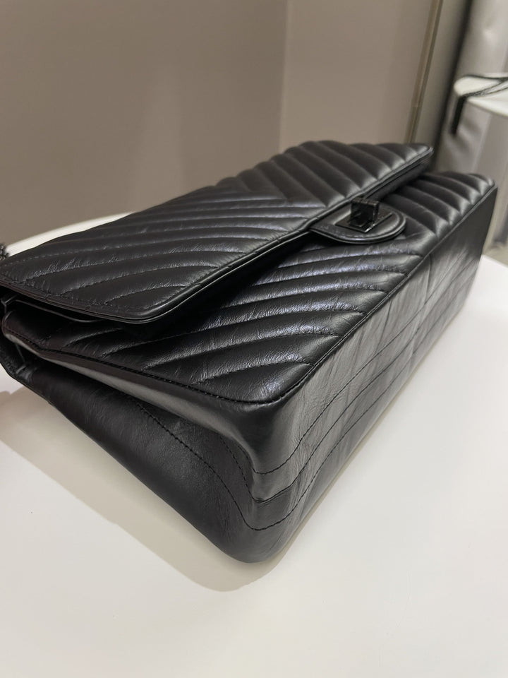 Chanel 2.55 226 So Black Chevron Reissue Double Flap Black Aged Calfskin
