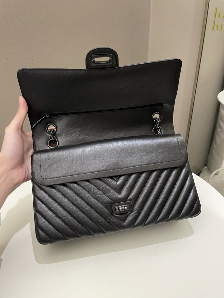 Chanel 2.55 226 So Black Chevron Reissue Double Flap Black Aged Calfskin