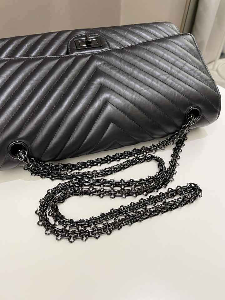 Chanel 2.55 226 So Black Chevron Reissue Double Flap Black Aged Calfskin
