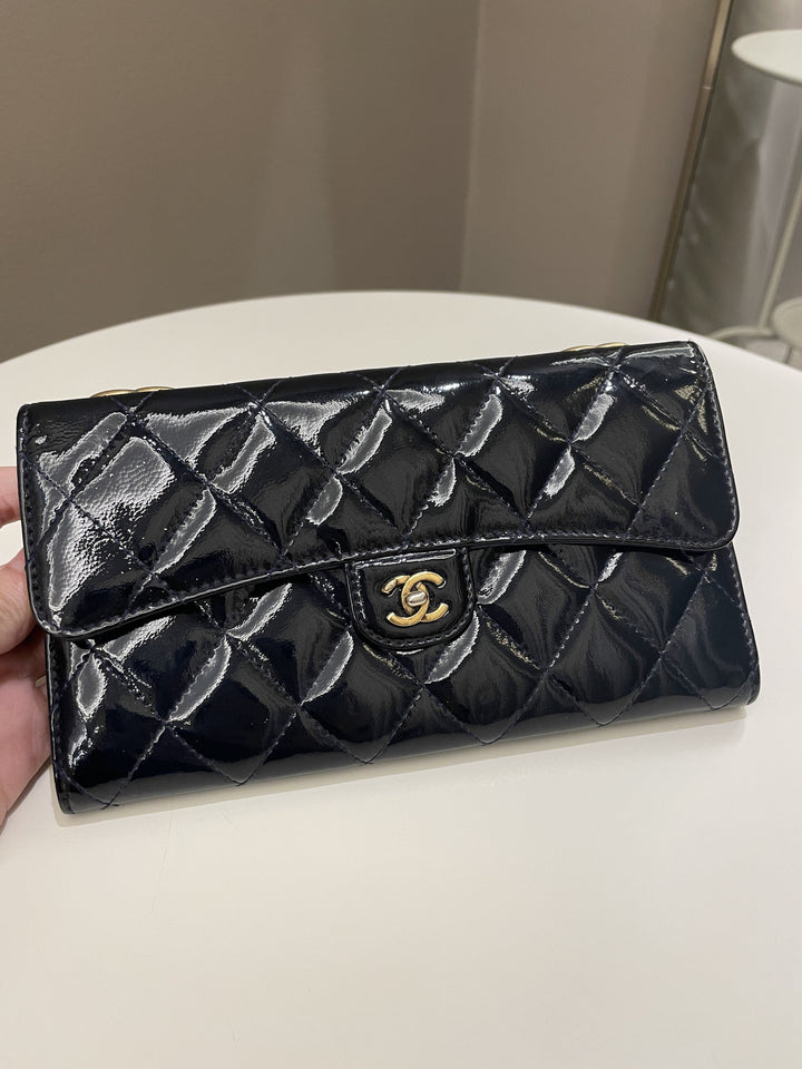 Chanel Double C Grommet Clutch On Chain Midnight Blue Patent