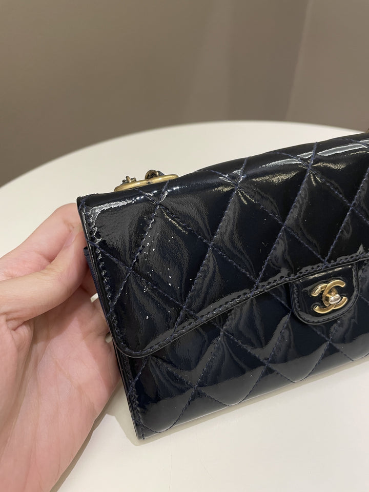 Chanel Double C Grommet Clutch On Chain Midnight Blue Patent