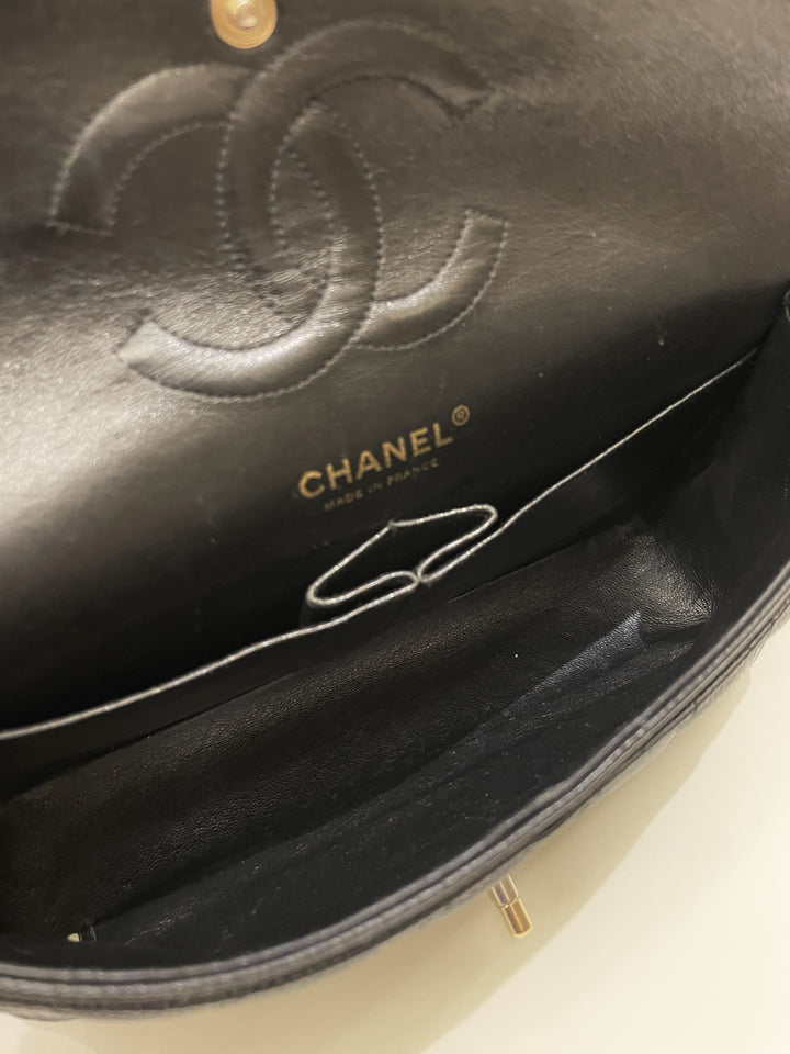 Chanel Vintage Classic Quilted Medium Double Flap Black