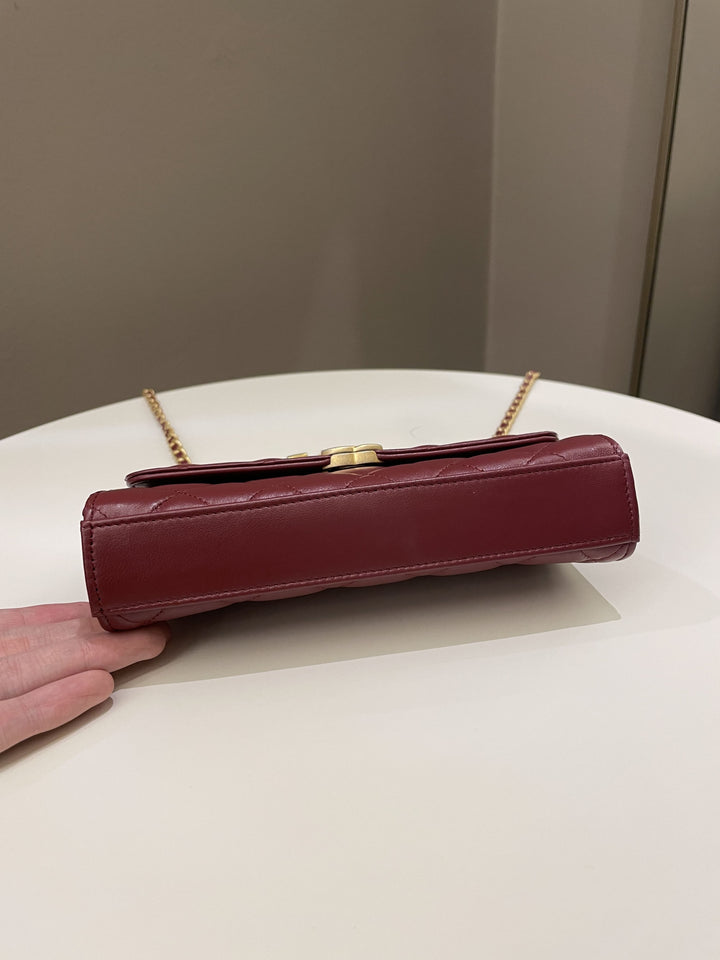 Chanel 22B Quilted Top Handle Flap Chain Burgundy Lambskin