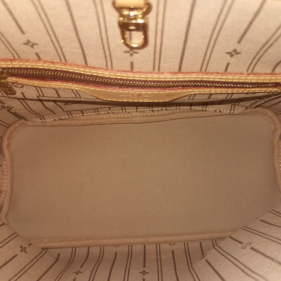 Louis Vuitton Neverfull PM Monogram Canvas