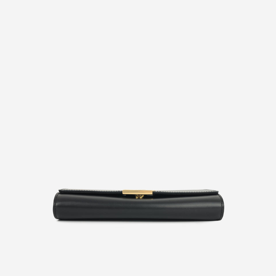 Chain Louise Clutch