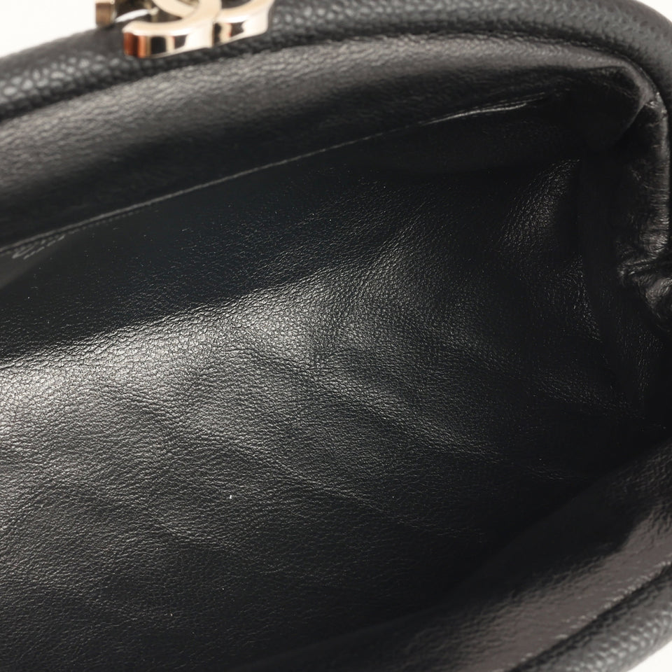 Timeless Clutch