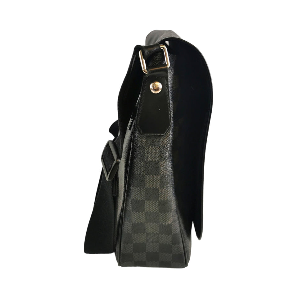Louis Vuitton Daniel MM Damier Graphite