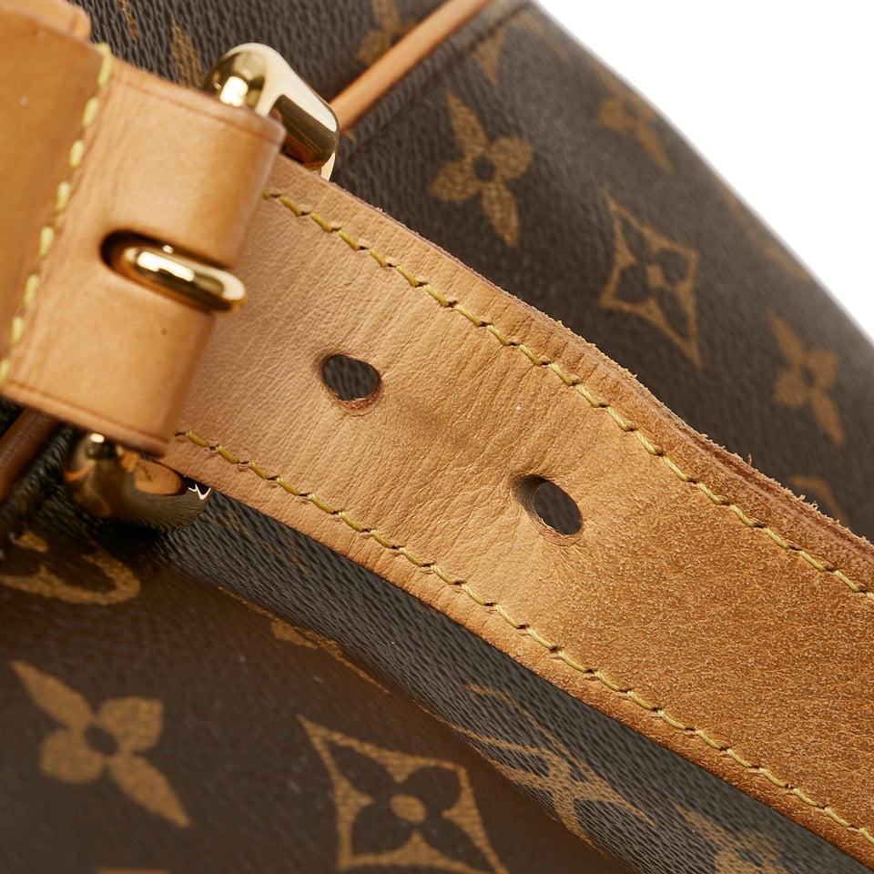 Louis Vuitton Galliera PM Monogram Canvas