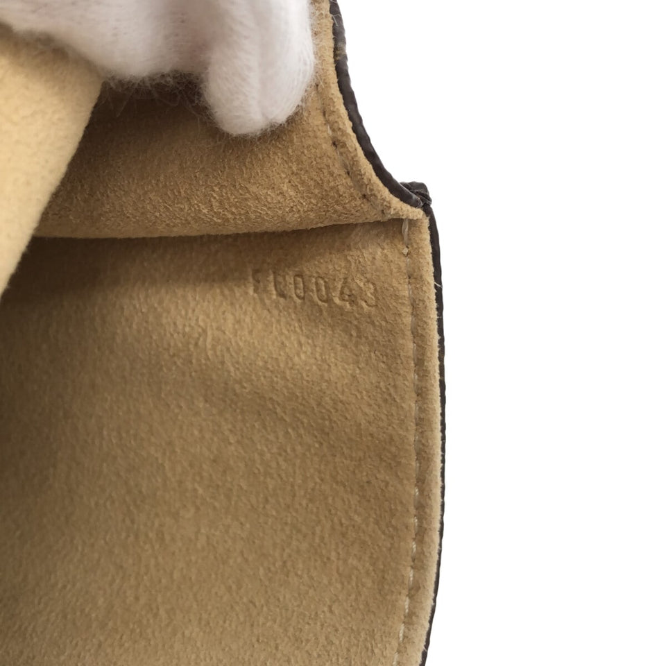 Louis Vuitton Florentine  Canvas Clutch Bag