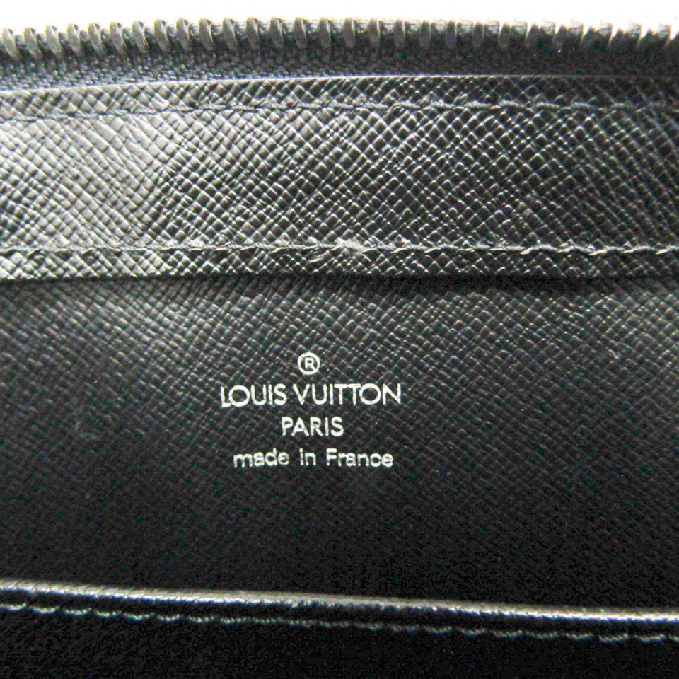 Louis Vuitton Baikal  Leather Clutch Bag