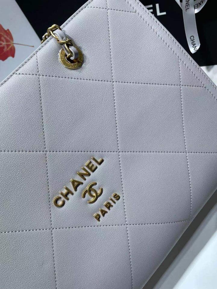 Chanel - Luxury Bag - CHL - 926