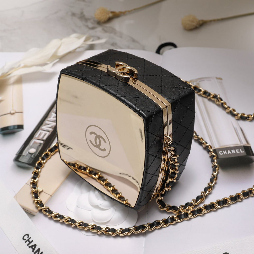 Chanel - Luxury Bag - CHL - 1058
