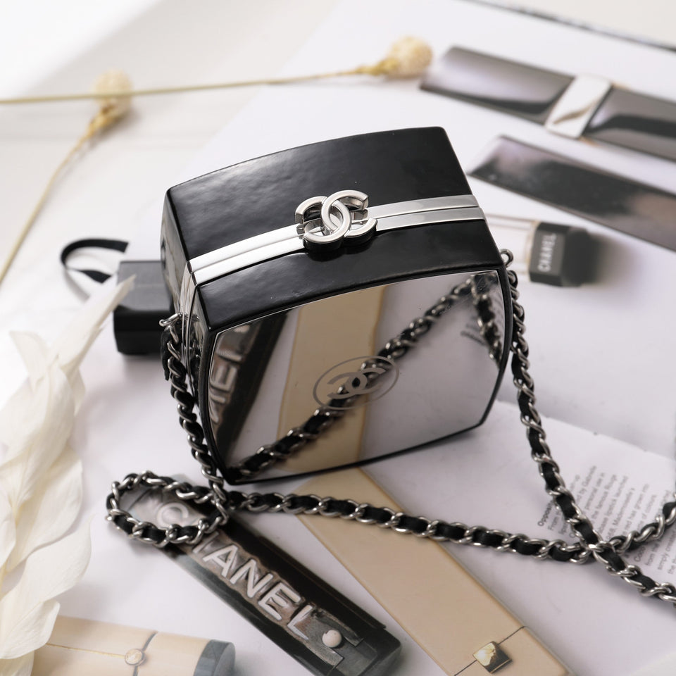 Chanel - Luxury Bag - CHL - 1056