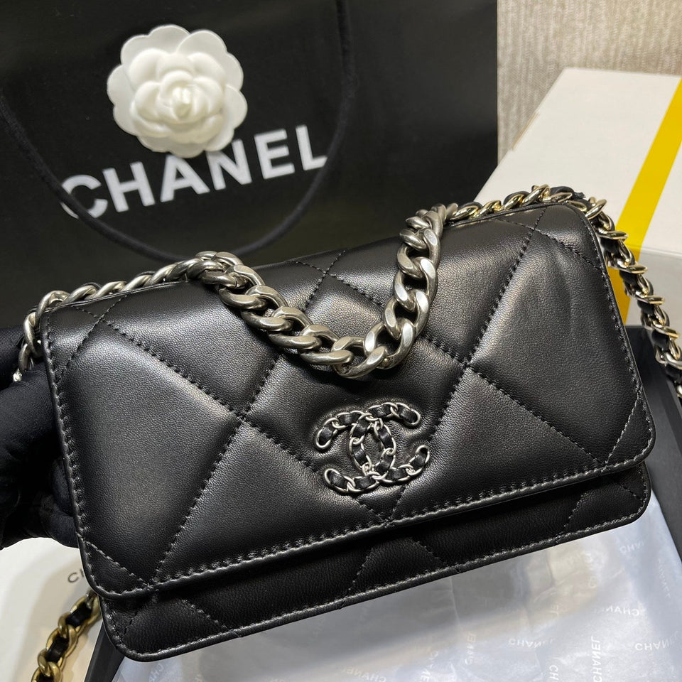 Chanel - Luxury Bag - CHL - 727