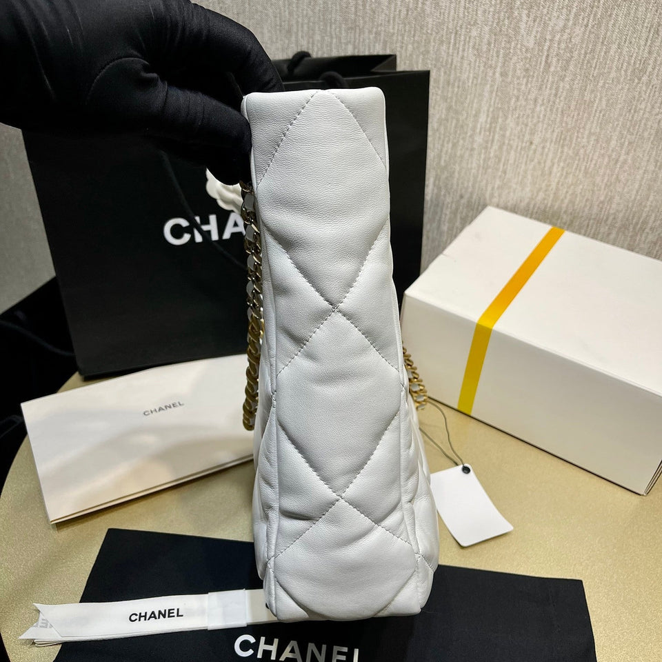Chanel - Luxury Bag - CHL - 720