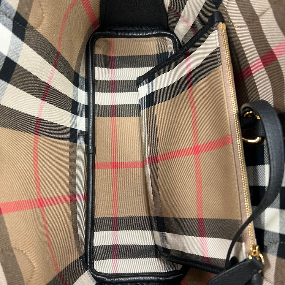 Handbag Designer By Burberry  Size: Medium