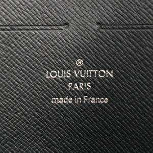 Louis Vuitton Pochette Voyage  Leather Clutch Bag