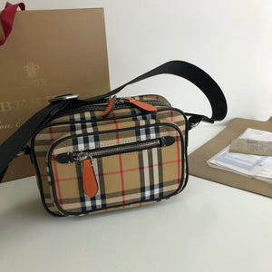 Burberry Bags - Bagsattire   420