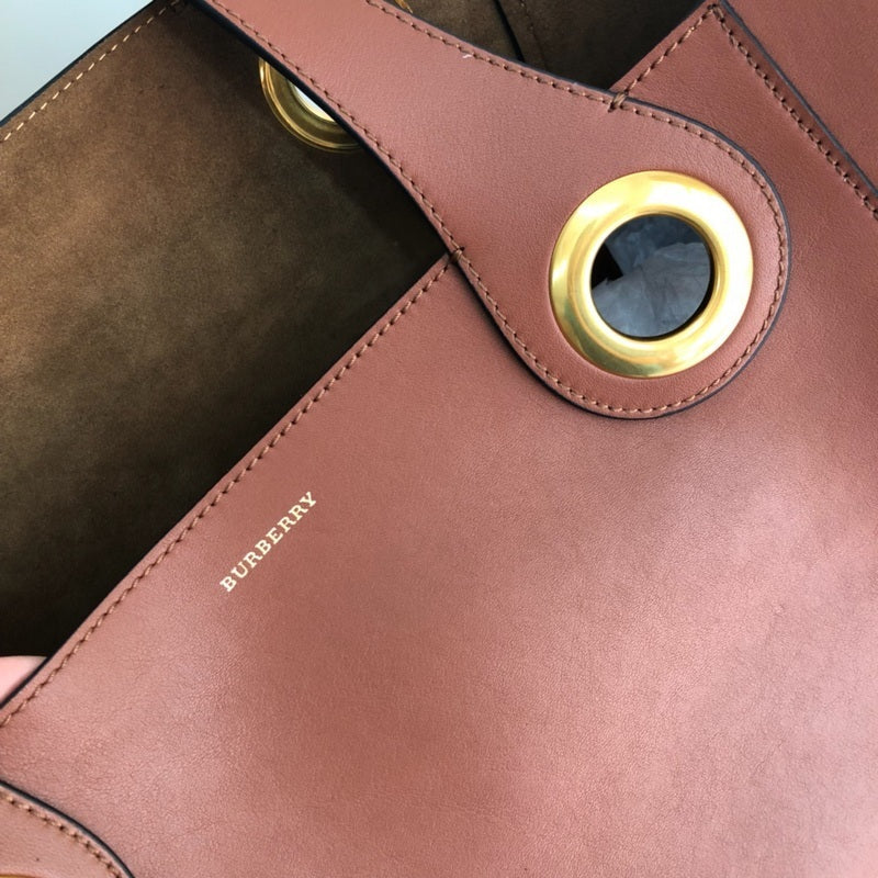 Burberry Bags - Bagsattire   593