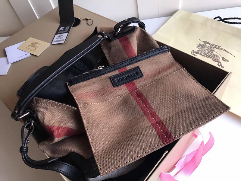 Burberry Bags - Bagsattire   438