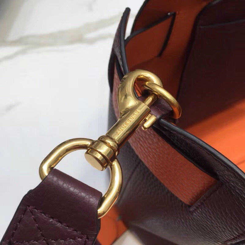 Burberry Bags - Bagsattire   454