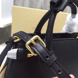 Burberry Bags - Bagsattire   516