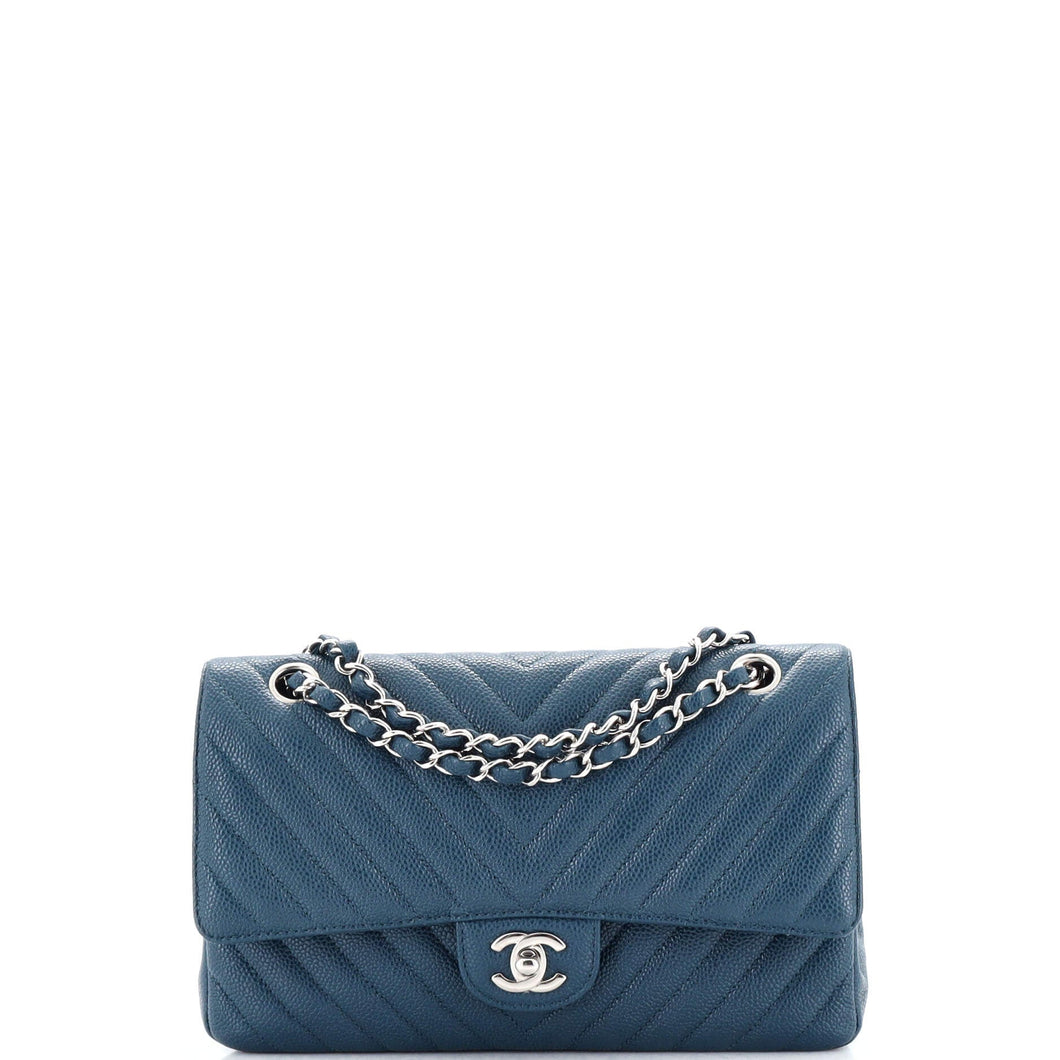 CHANEL Classic Double Flap Bag Chevron Caviar Medium