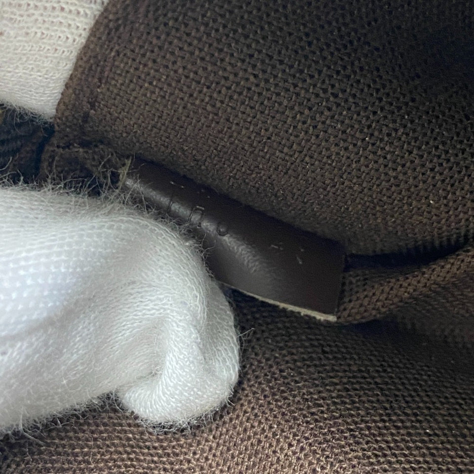 Louis Vuitton Pochette Macao  Canvas Clutch Bag