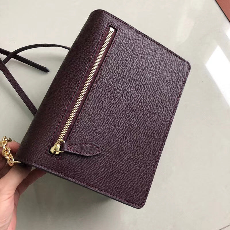 Burberry Bags - Bagsattire   308