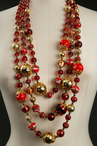 Collier de perles rouges Dior