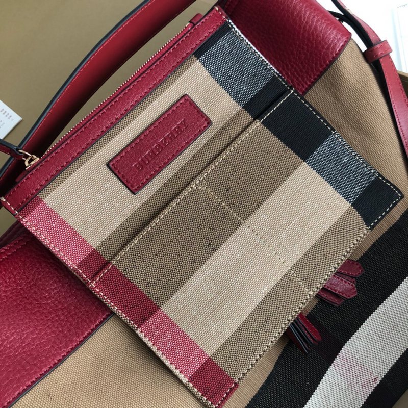 Burberry Bags - Bagsattire   539